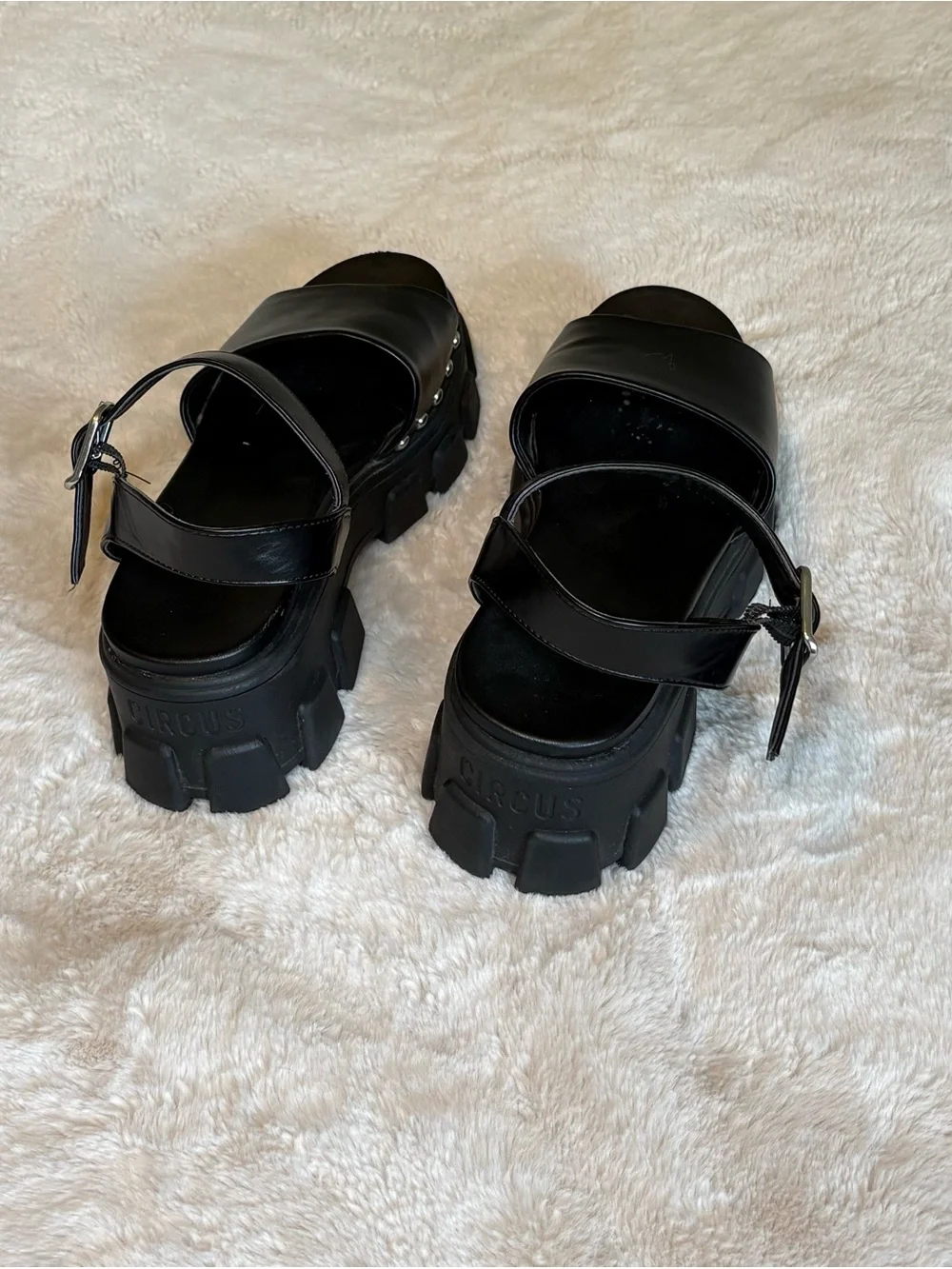 CIRCUS by SAM EDELMAN Black Chunky Platform Sandals with Stud Detail Size 9